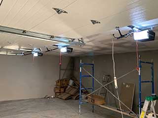 How To Choose a New Garage Door Opener | Natick